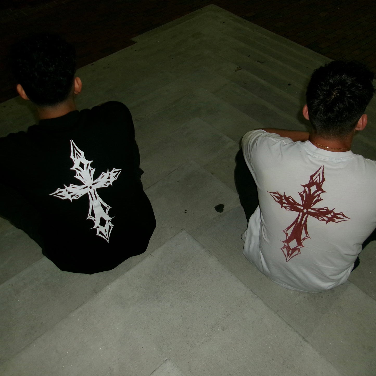 Cross tee (Cropped)